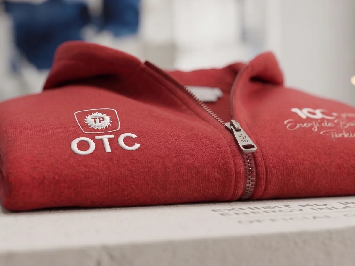 Otc Logo Nakışlı Zipper Çalışması