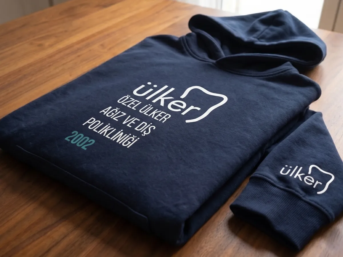 Özel Ülker Diş Polikliniği Premium Hoodie Projesi